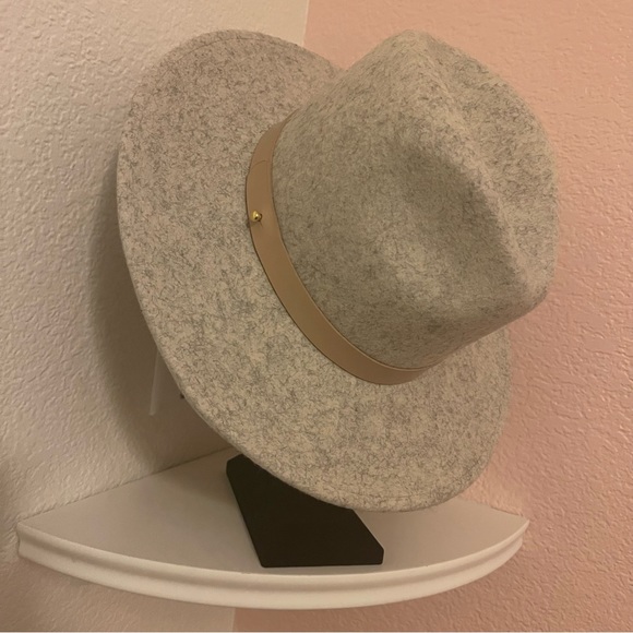 Lack of Color Fedora in style “The Mack”. Various Sizes. Neutral color - Picture 9 of 14